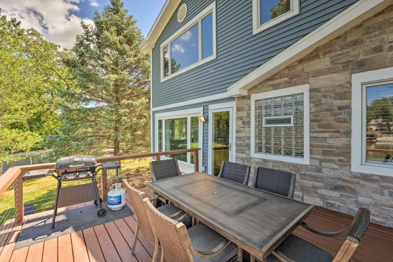 Lakefront Oasis With Boat Dock, Fire Pit, Grill Bristol Exterior foto